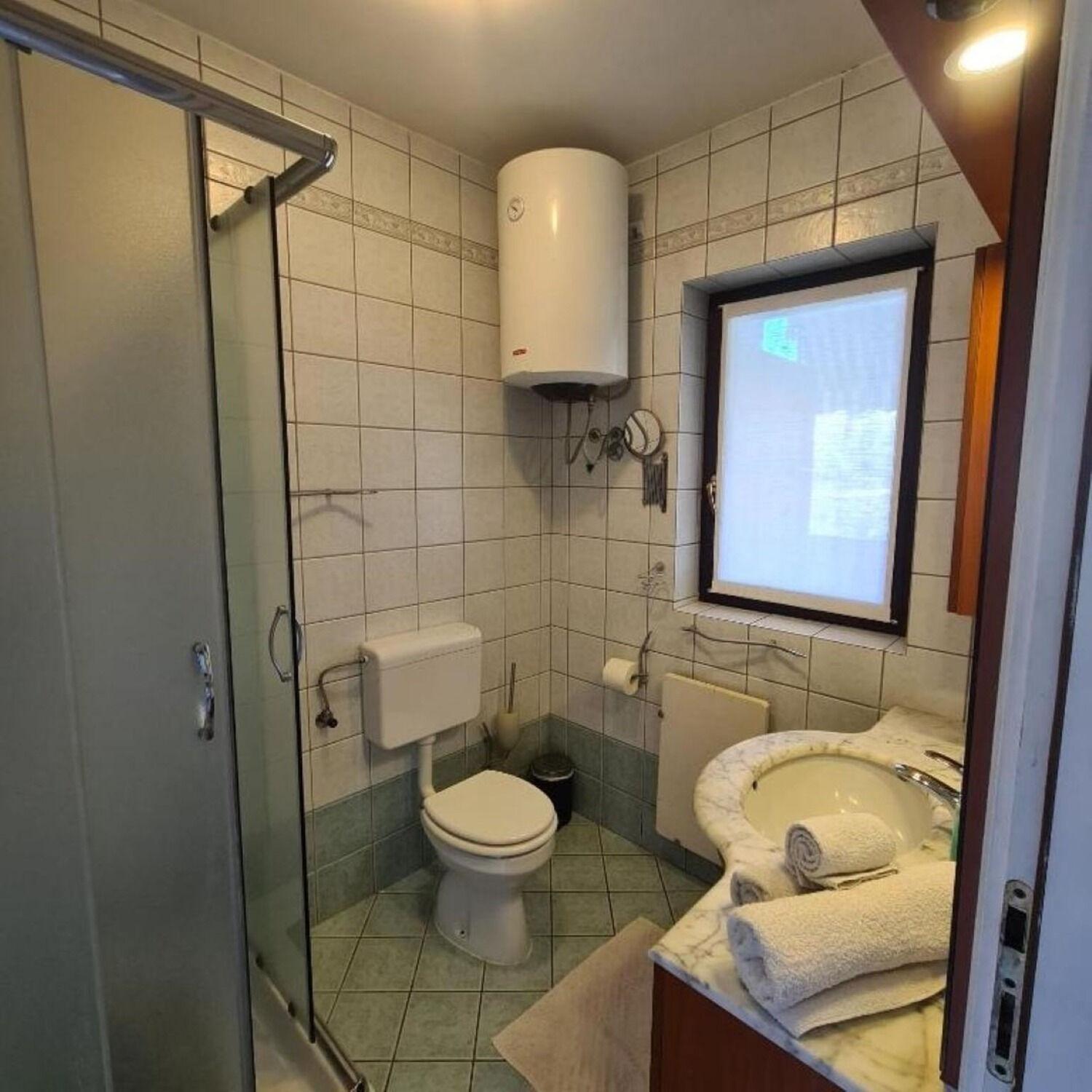 Apartments Berto - 500M To The Beach ロヴィニ エクステリア 写真